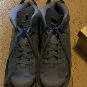 Blue high top Air Jordan